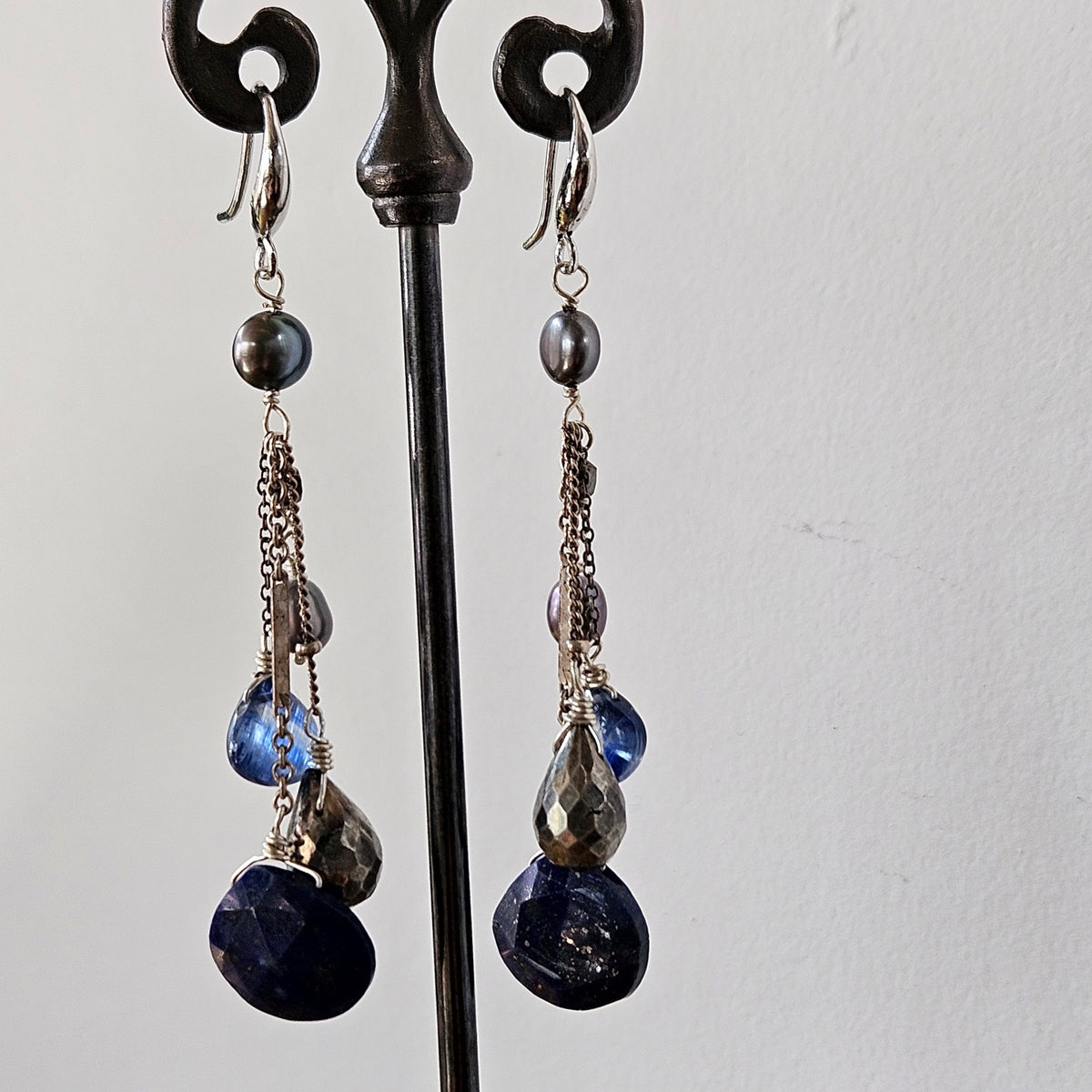 The blues earrings in silver, handcrafted by Antiqua Jewelry