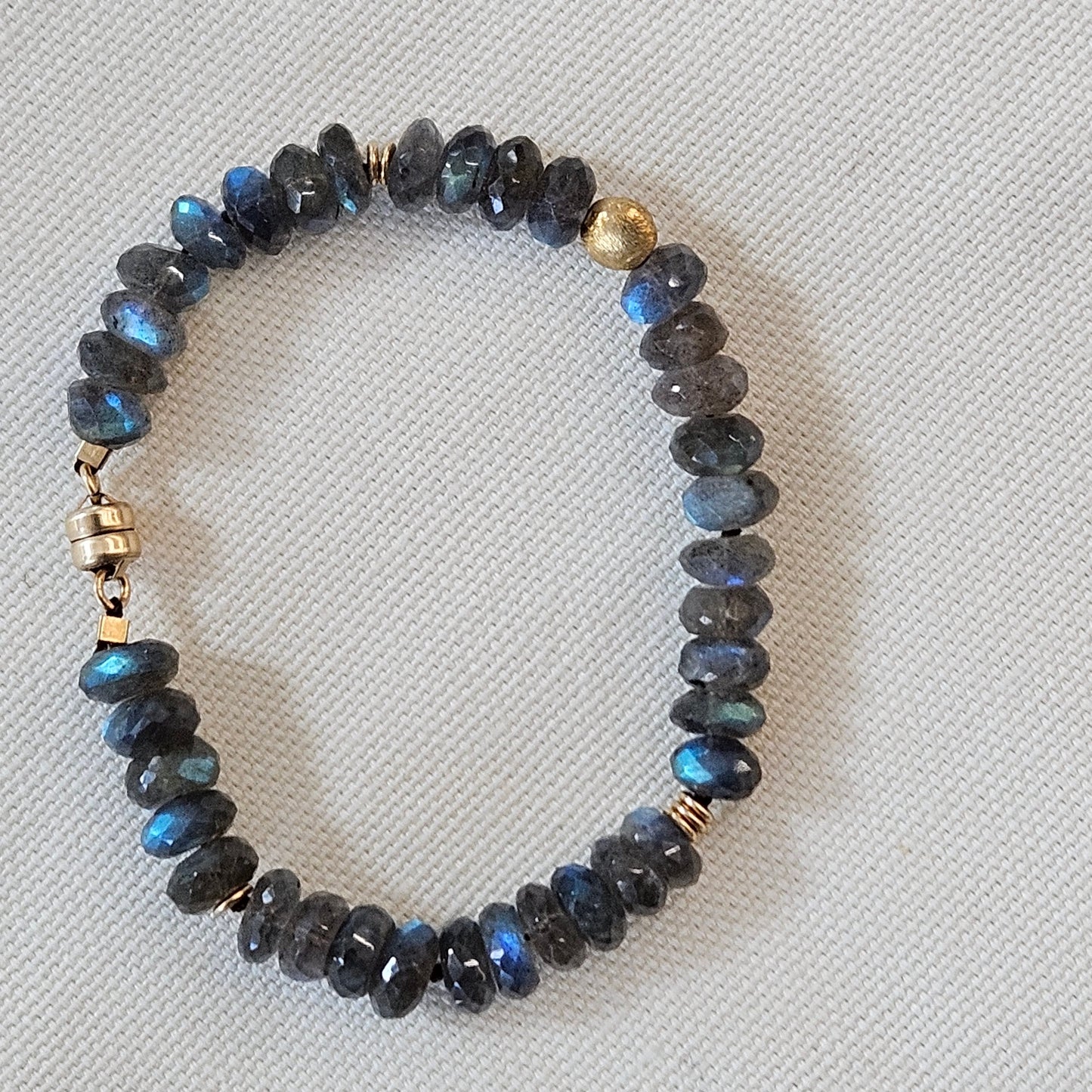 Rich tones Labradorite bracelet in gray, handcrafted by Antiqua Jewelry