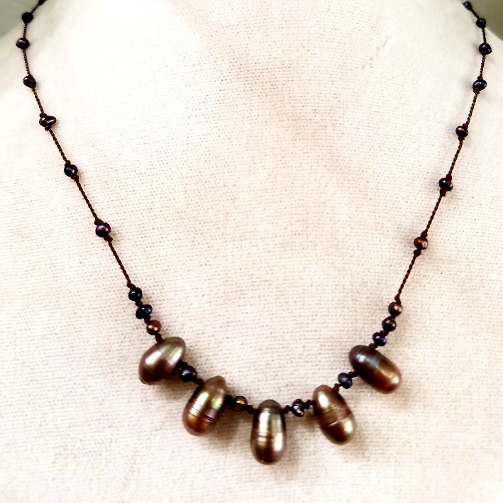 Crown of pearls silk necklace in white, handcrafted by Antiqua Jewelry