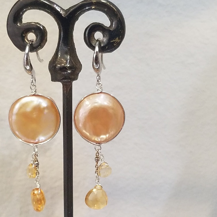 Goldish pearls earrings in white, handcrafted by Antiqua Jewelry