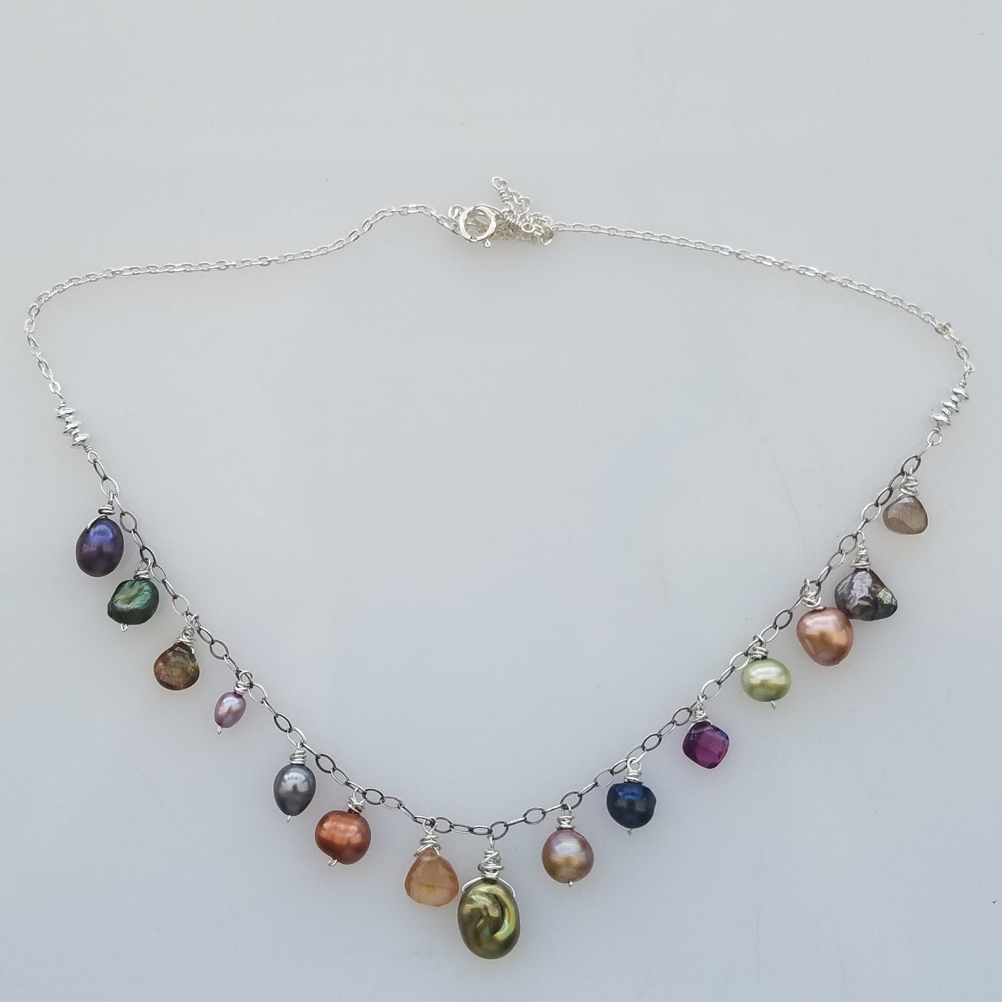 Silver and pearls neckalce Necklace in white, handcrafted by Antiqua Jewelry
