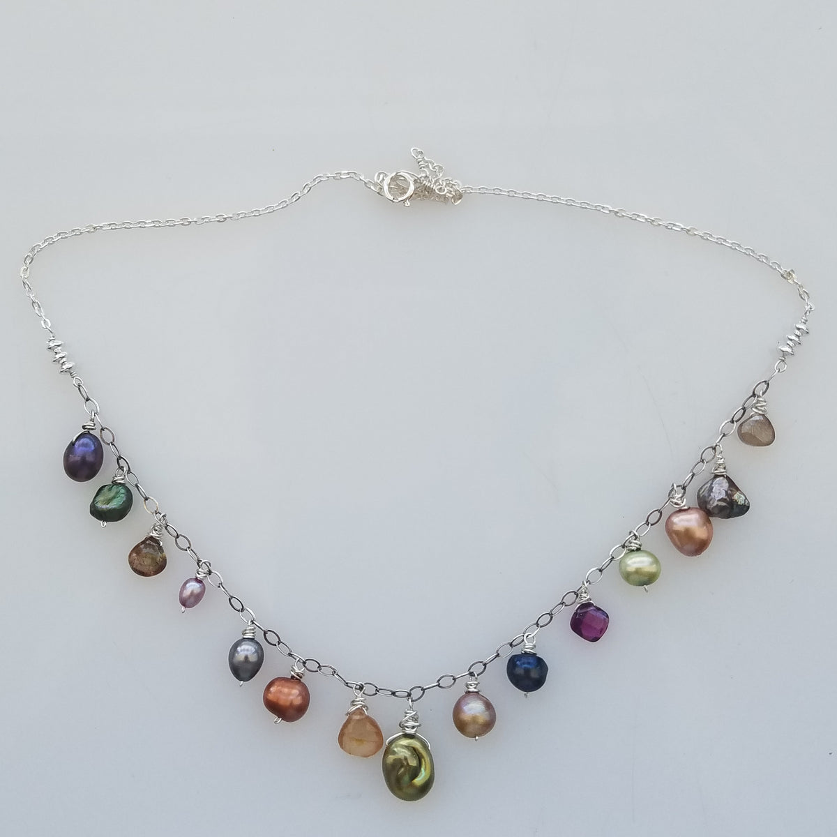 Silver and pearls neckalce Necklace in white, handcrafted by Antiqua Jewelry