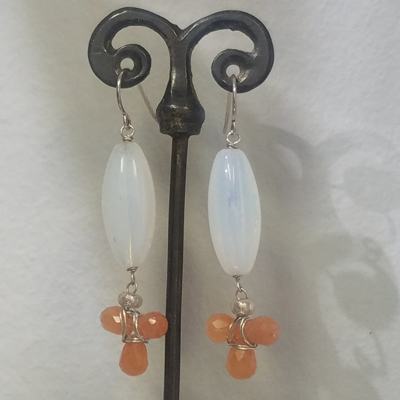 Carnelian clover earrings in red, handcrafted by Antiqua Jewelry